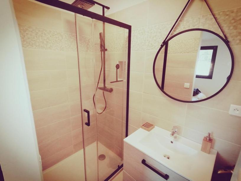 Gite De Charme Spa Privatif L'Oustau Di Tonin Malaucène Exteriör bild