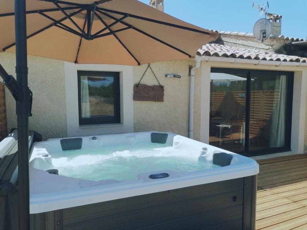 Gite De Charme Spa Privatif L'Oustau Di Tonin Malaucène Exteriör bild